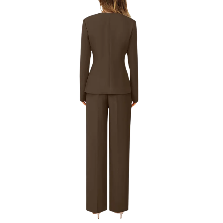 LEONARA™ – Zweiteiliges Outfit mit Poliertem Blazer und Hose