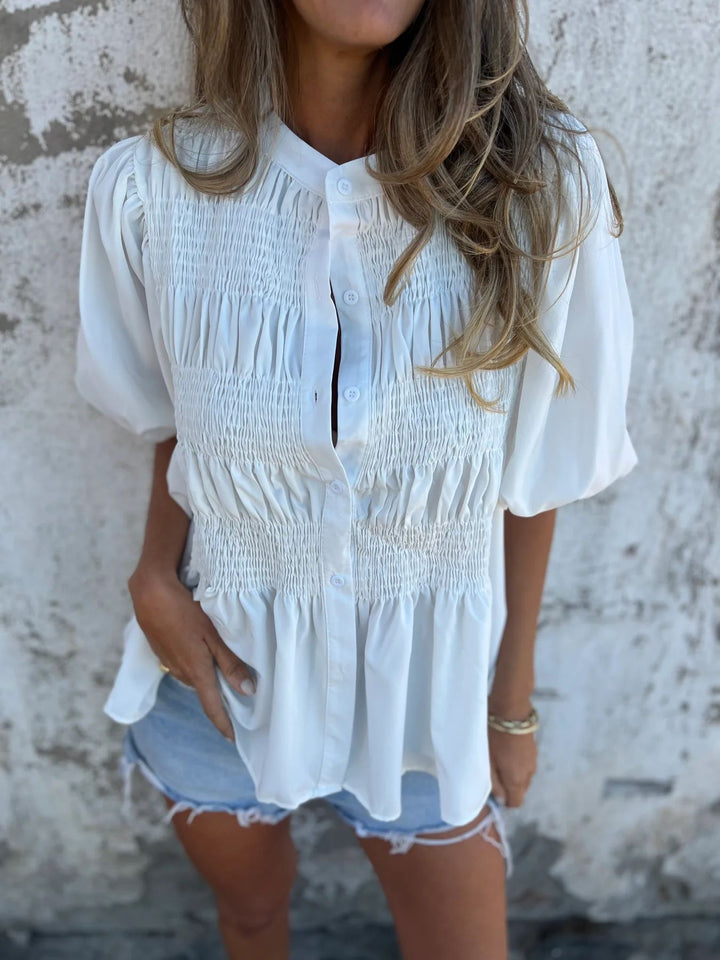 ELIZA™ - Plissierte Bluse mit Knopfleiste