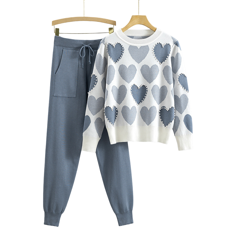 EDNA™ – Schickes zweiteiliges Strickset mit Herzmuster