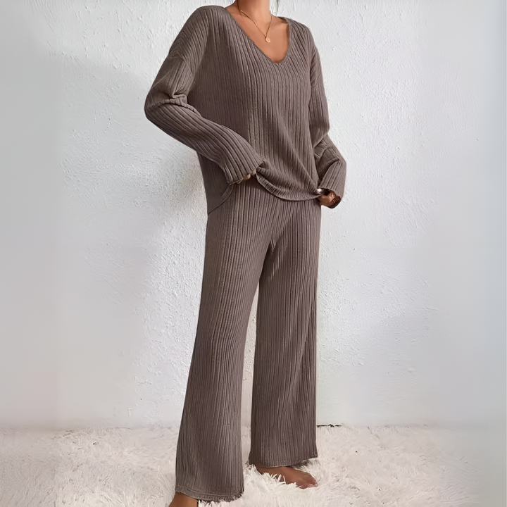 MADEL™ - Bequemes Langarmshirt mit überschnittenen Schultern und Hose
