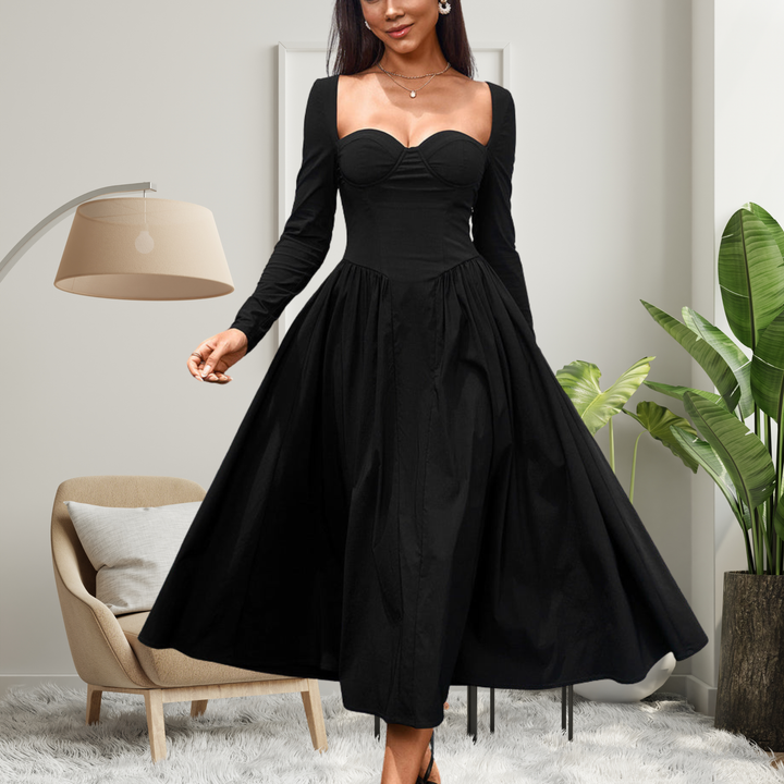 AKILA™ - Elegantes A-Linien Maxikleid mit Herzausschnitt und langen Ärmeln