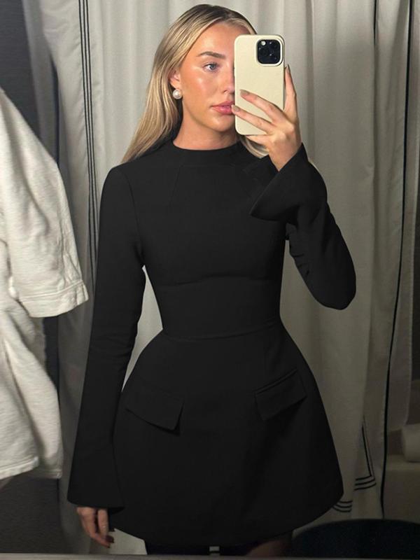 HAZEL™ - Schickes A-Linien-Kleid mit Stehkragen und langen Ärmeln