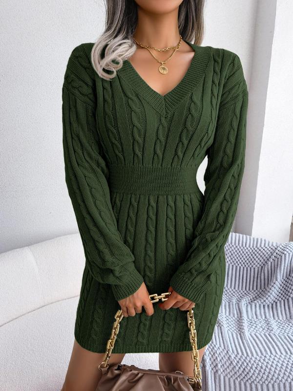 HOLLY™ – Gemütliches langärmeliges V-Ausschnitt-Zopfmuster-Strickkleid