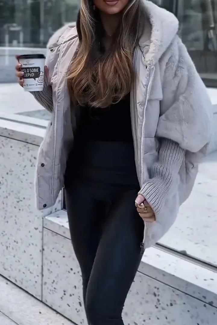 MARISA™ - Plüsch-Kapuzenjacke