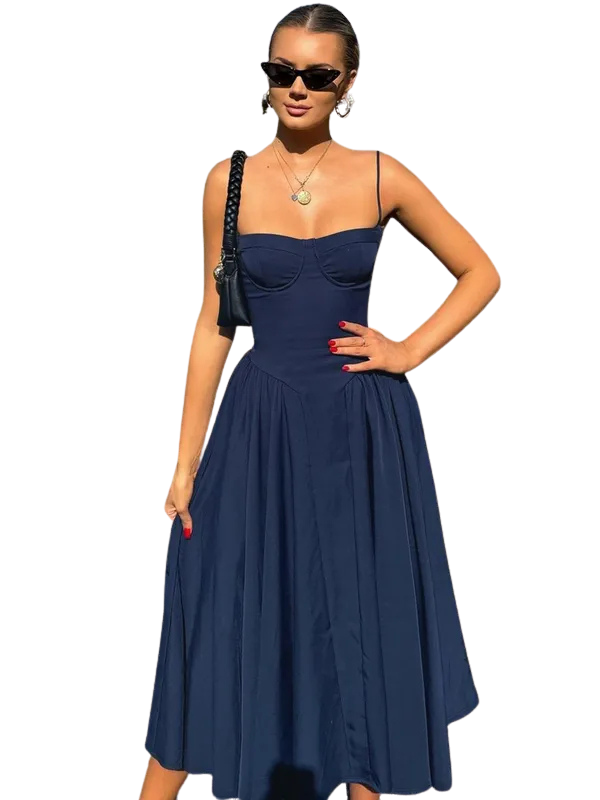SEREN™ – Figurbetontes rückenfreies Kleid