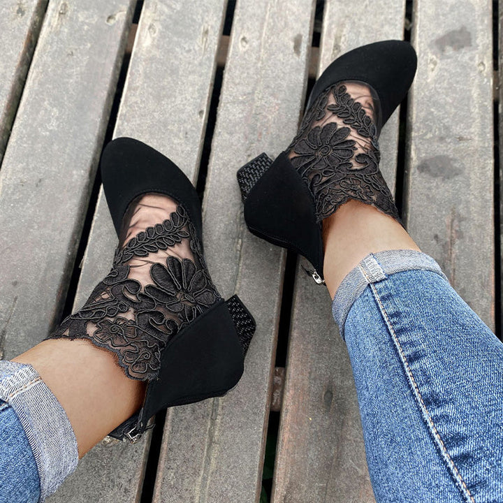 JOLIE™ – Elegante Spitzenstiefeletten mit Absatz