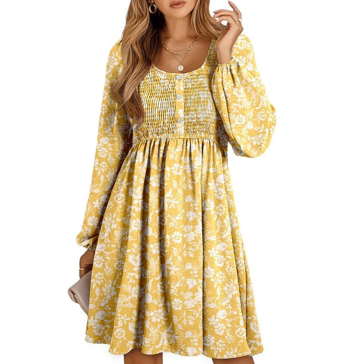 HARPER™ - Legeres, gesmoktes A-Linien-Kleid mit Empire-Taille und Knopfleiste