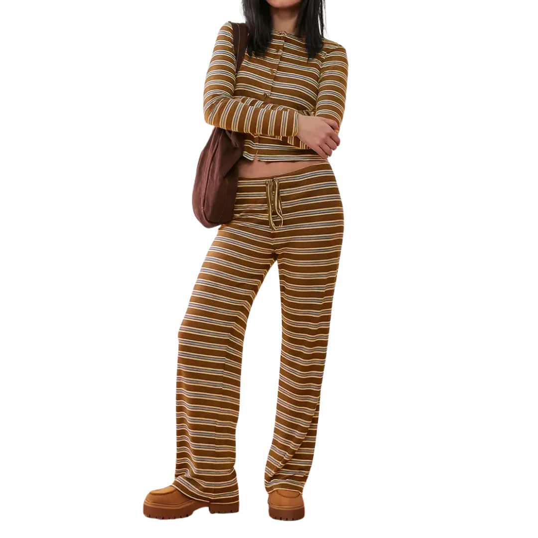TILDA™ – Gestreiftes Colorblock Lounge-Set