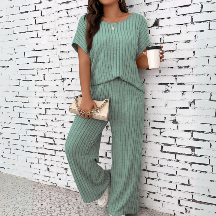 WAUNA™ – Lässiges Plus-Size-Set aus Kurzarm-Oberteil und Hose