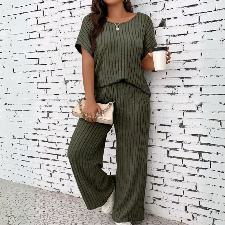 WAUNA™ – Lässiges Plus-Size-Set aus Kurzarm-Oberteil und Hose