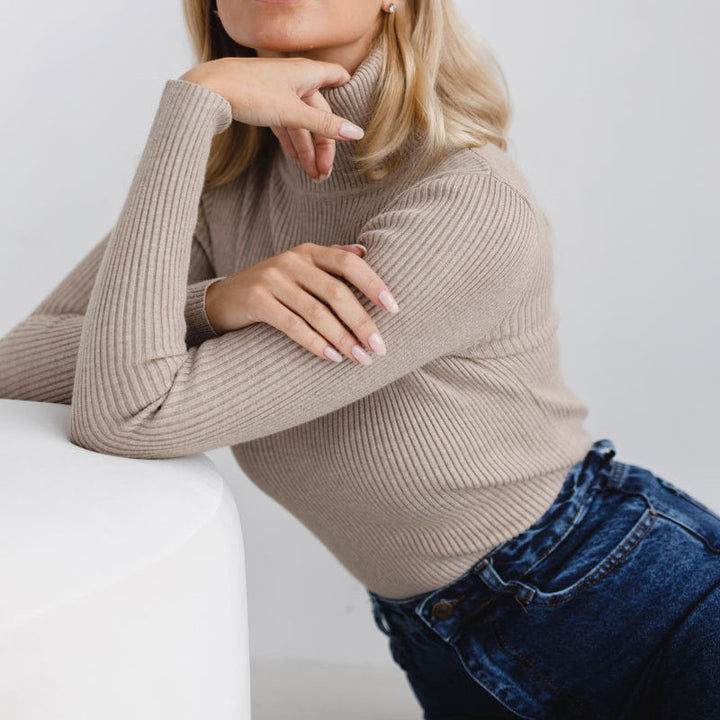 MAEVA™ – Rippstrick-Rollkragenpullover