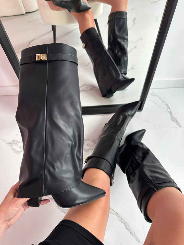 SERENA™ – Schwarze Lederstiefel