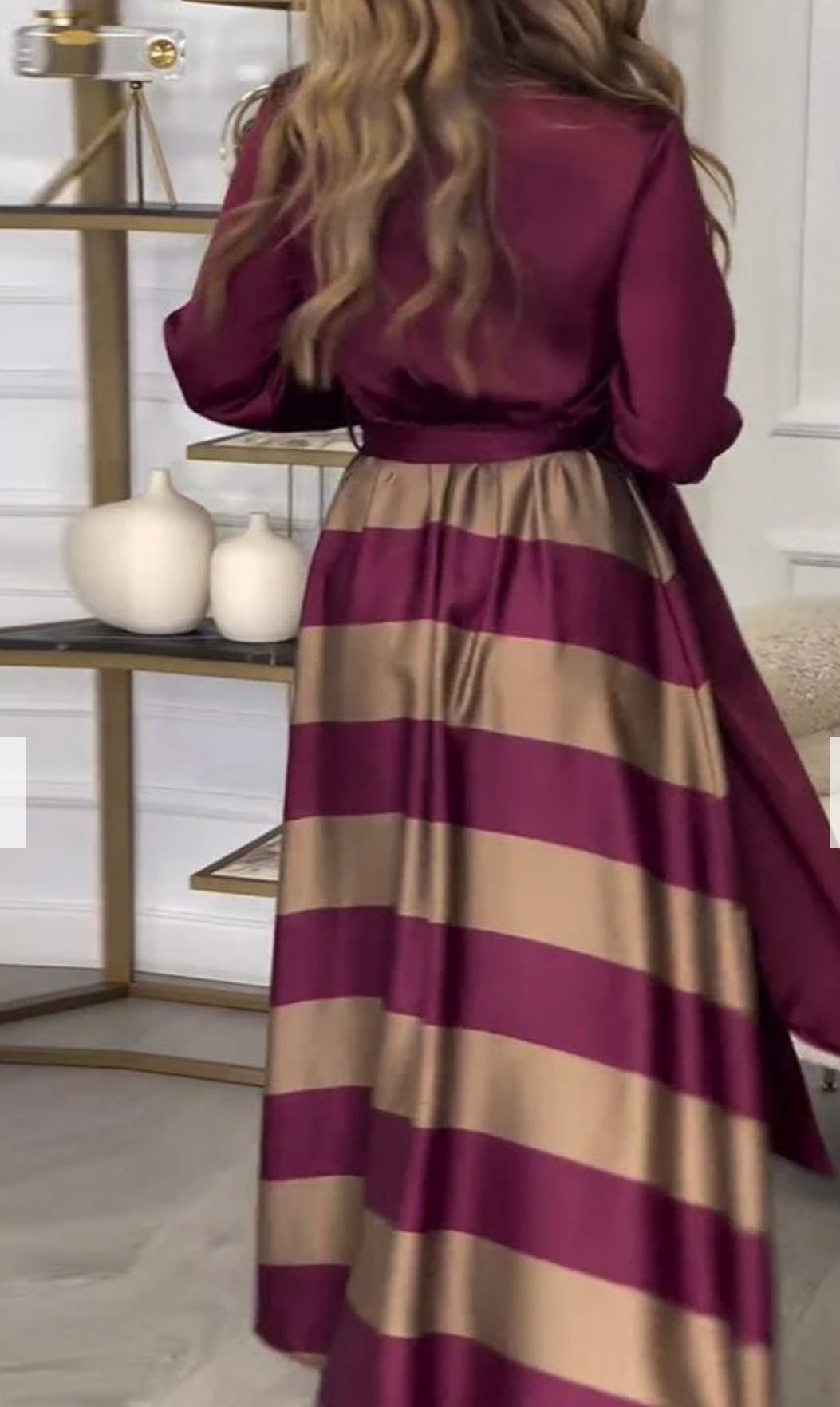 CALISTA™ – Satin-Streifen-Kleid