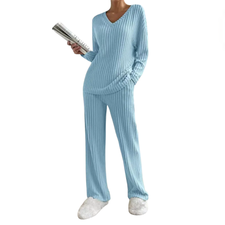 CORALEE™ – Kuscheliger Strick-Pyjama mit V-Ausschnitt