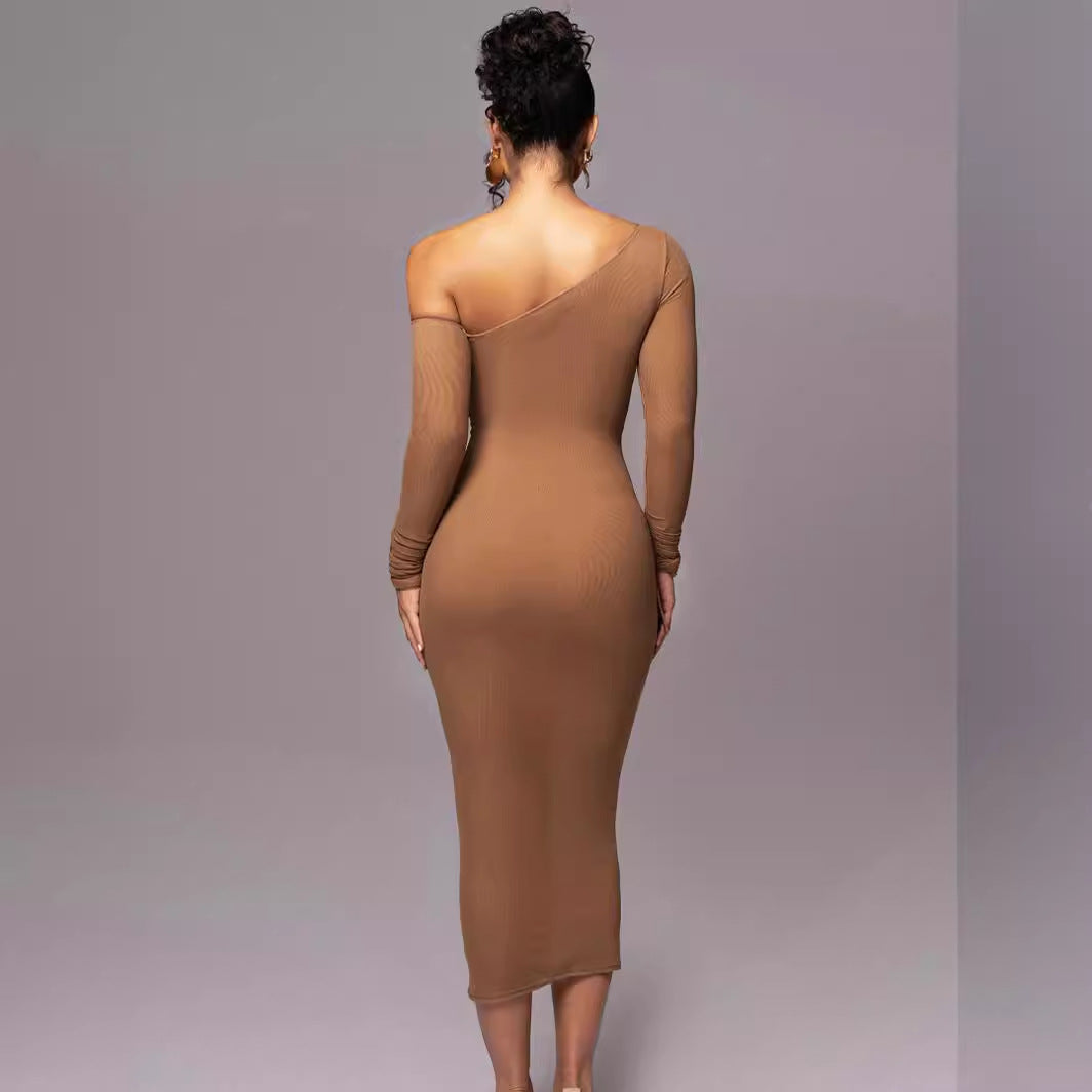 BENTE™ – Elegantes Bodycon-Midikleid mit langen Ärmeln