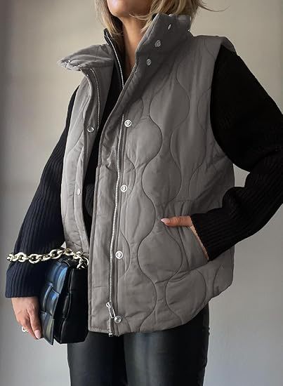 DARCY™ - Schicke, leichte Pufferweste mit Knöpfen