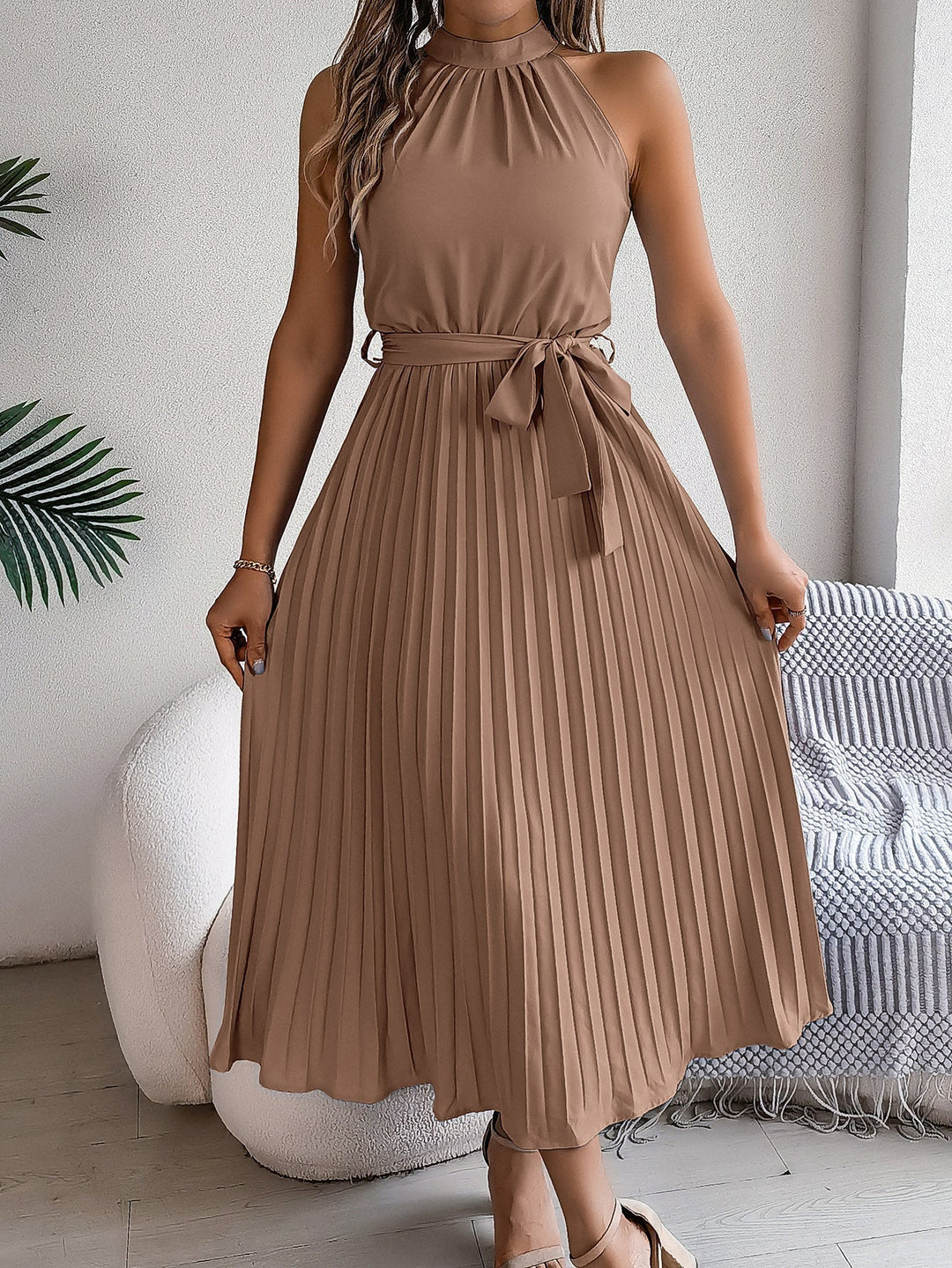 CEDRINE™ – Anmutiges plissiertes Midikleid