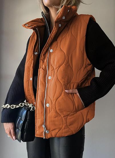 DARCY™ - Schicke, leichte Pufferweste mit Knöpfen