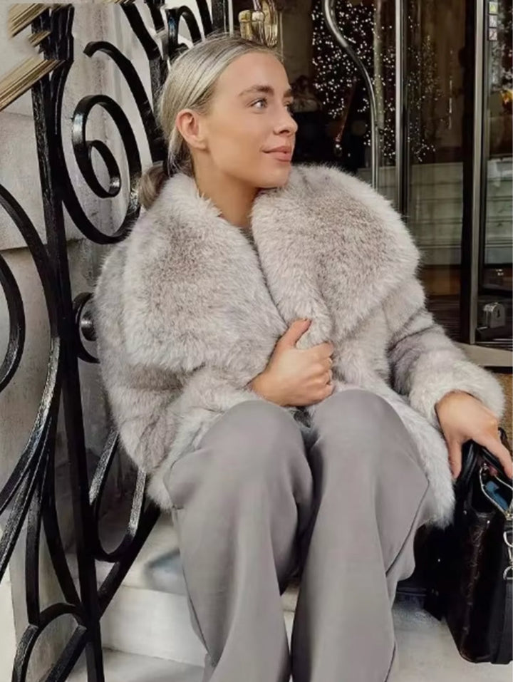 ROYA™ | Premium Pelzjacke