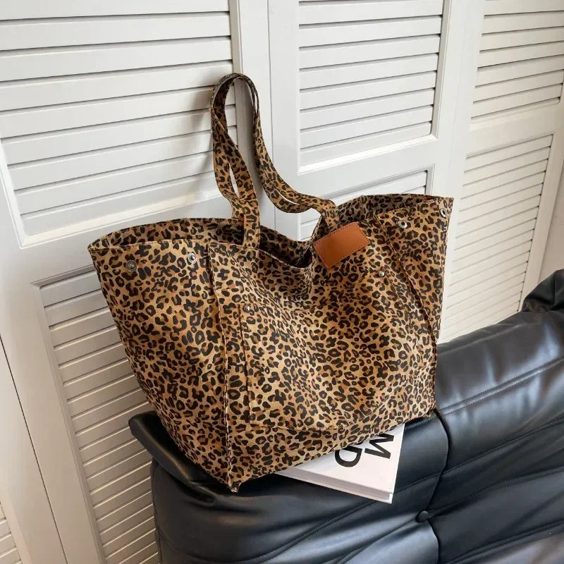 ODILE™ – mühelos schicke Leopard-Tragetasche