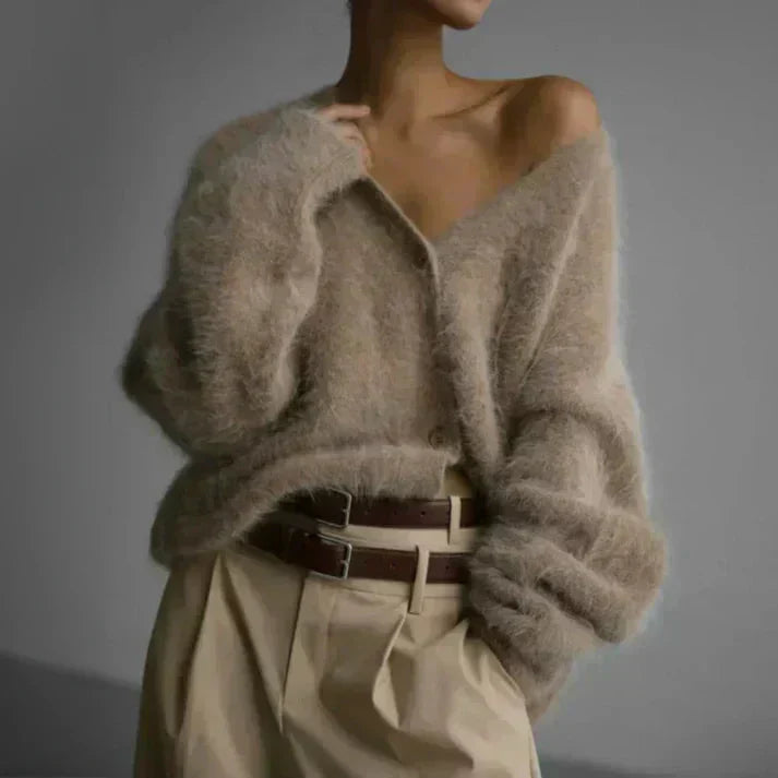 ADELE™ - Flauschige Mohair-Strickjacke