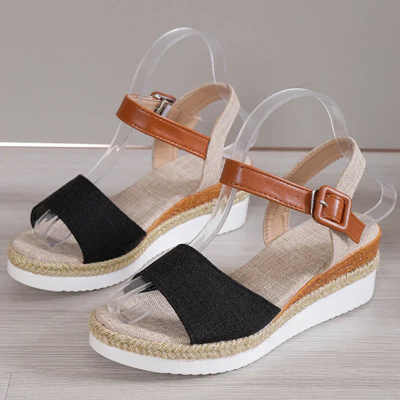 CHARLENE™ – Keilsandaletten im Relaxed Style