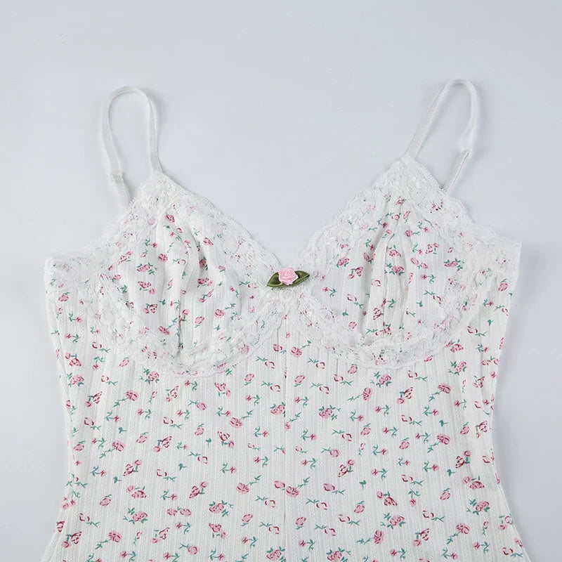 JOY™ – Ärmelloser Body mit verträumtem Blumenmuster