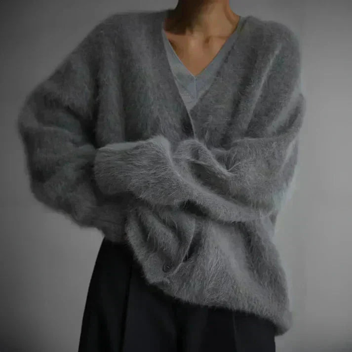 ADELE™ - Flauschige Mohair-Strickjacke