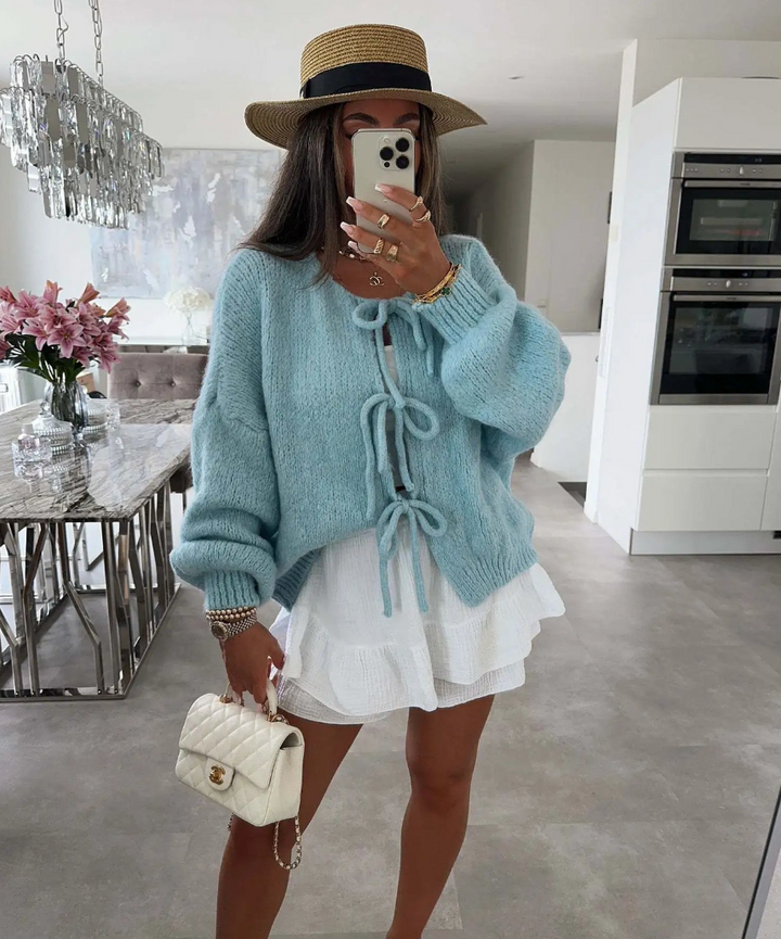 Eva | Strickjacke mit Schleifen
