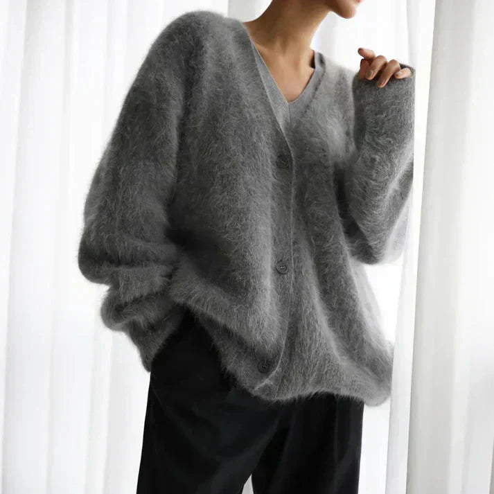 ADELE™ - Flauschige Mohair-Strickjacke