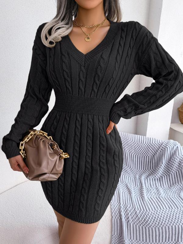HOLLY™ – Gemütliches langärmeliges V-Ausschnitt-Zopfmuster-Strickkleid