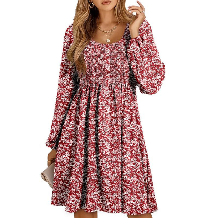 HARPER™ - Legeres, gesmoktes A-Linien-Kleid mit Empire-Taille und Knopfleiste