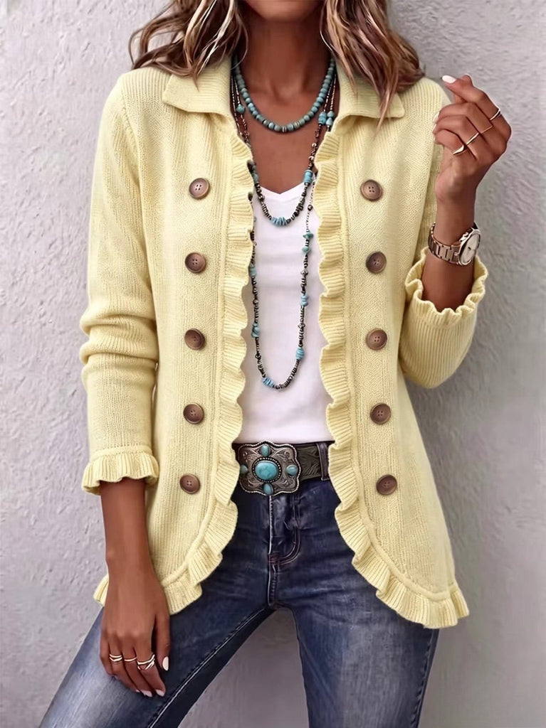 Ornella | Gerippte Strickjacke in Creme mit Volants
